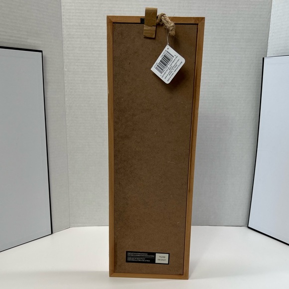 Peace on Earth Tabletop Sign Holiday Time Decor Christmas Nativity Art Indoors - Picture 10 of 17